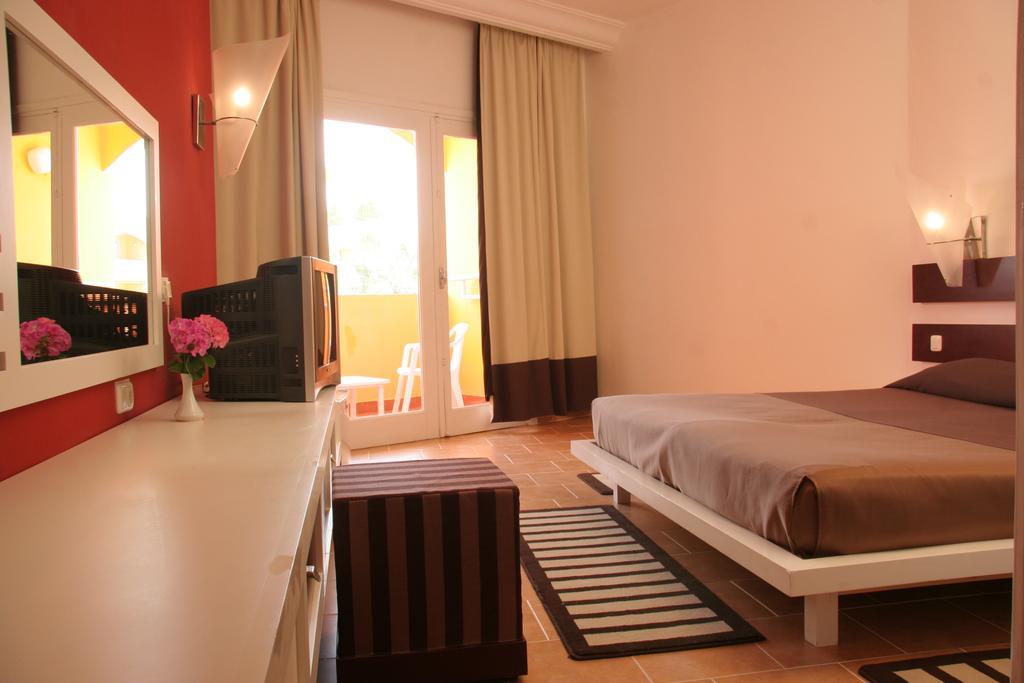Caribbean World Thalasso Djerba Mezraia Room photo